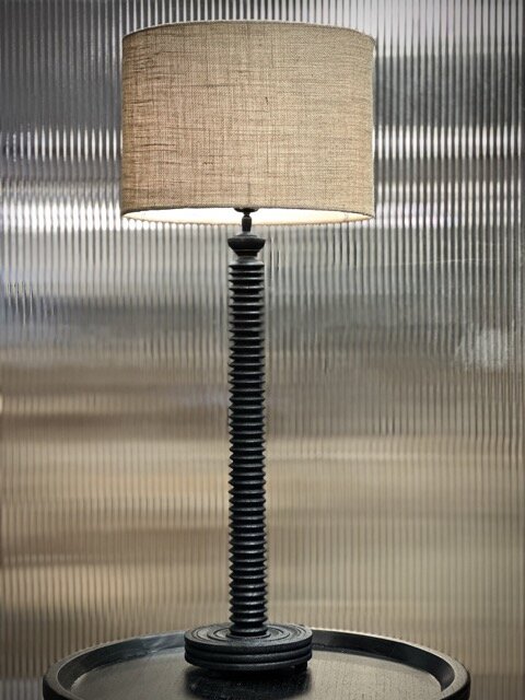 PURA table lamp, black with natural straight jute shade