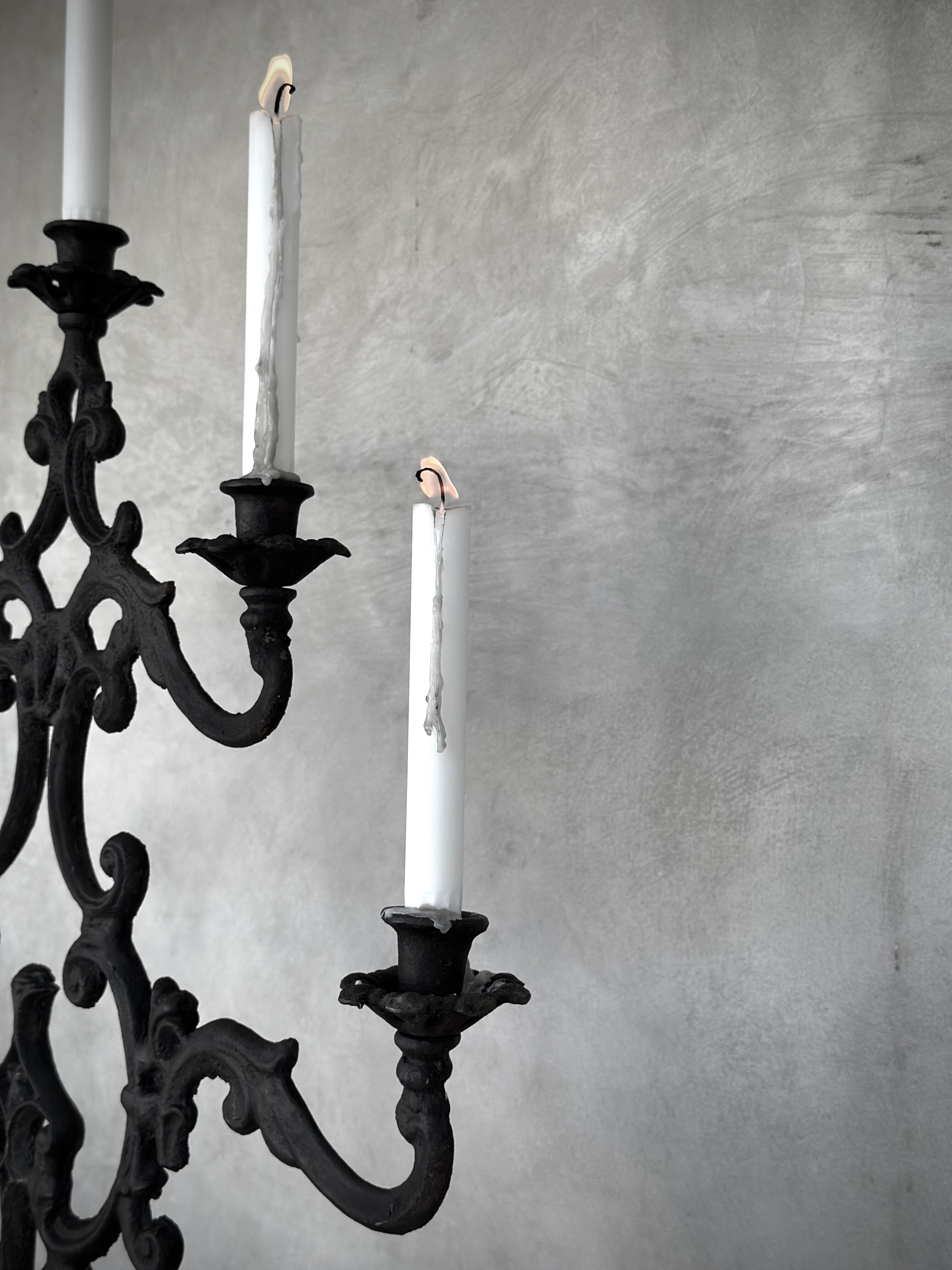 SOPHIA cast irom candle holder, antique