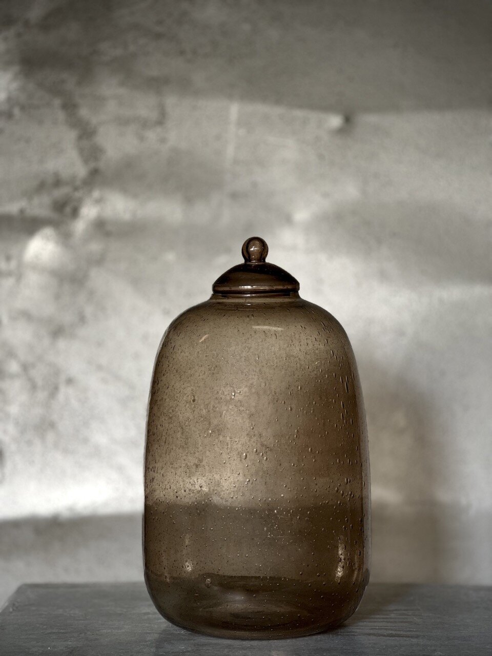 ALMA glass jar with lid, smoke bubble glass