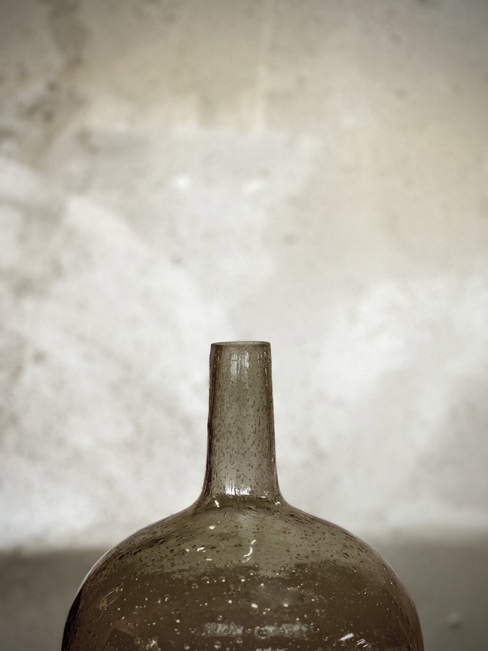VILLE glass bottle vase, smoke bubble glass