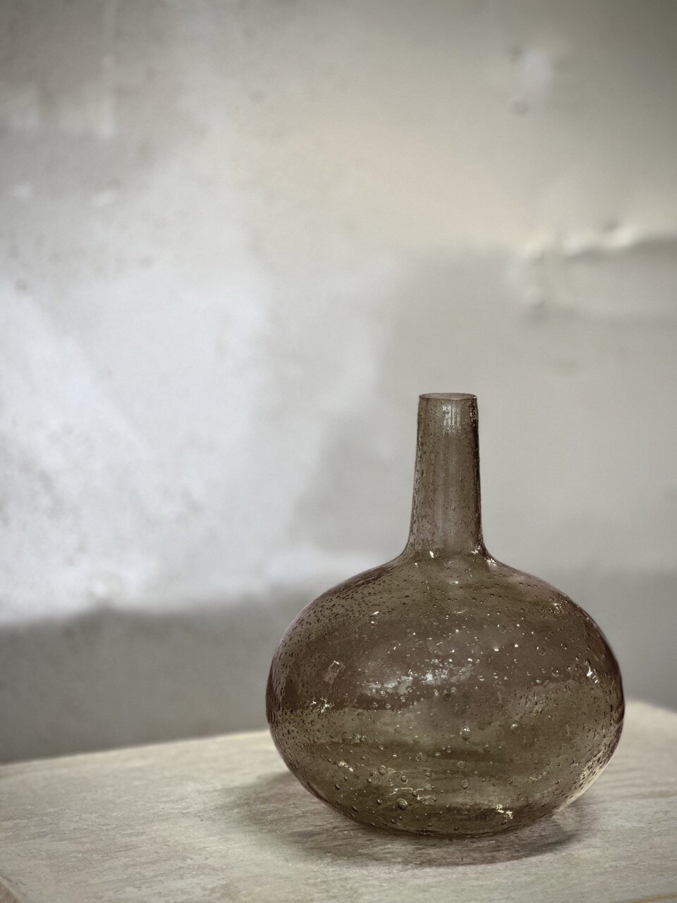 VILLE glass bottle vase, smoke bubble glass