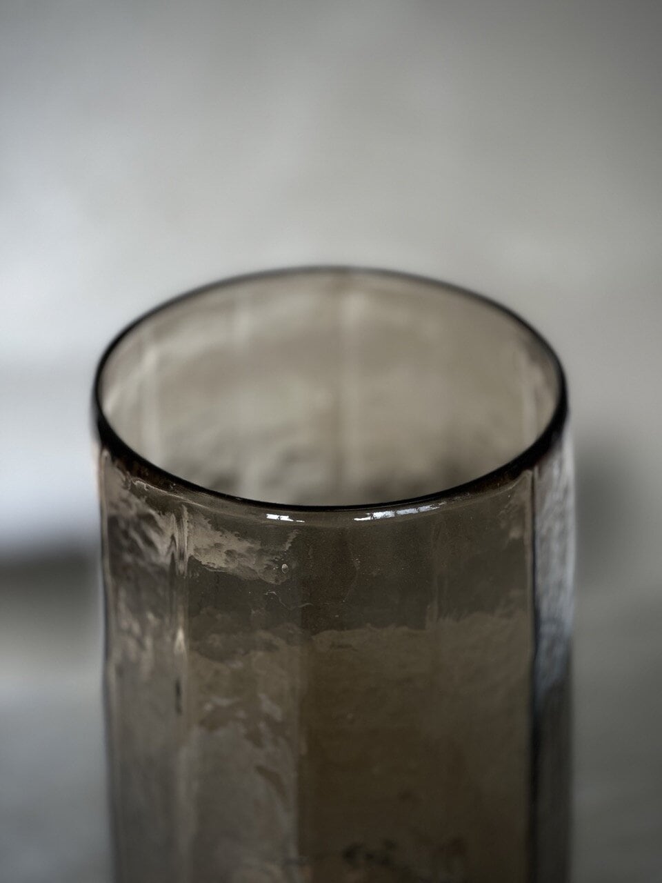 ROBI small glass hurricane / vase, smoke glass
