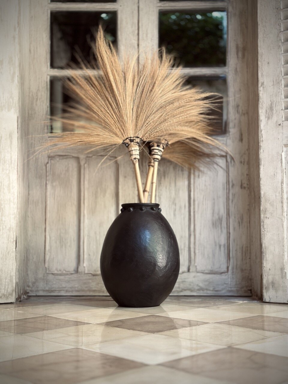 YASA big urn, black antique