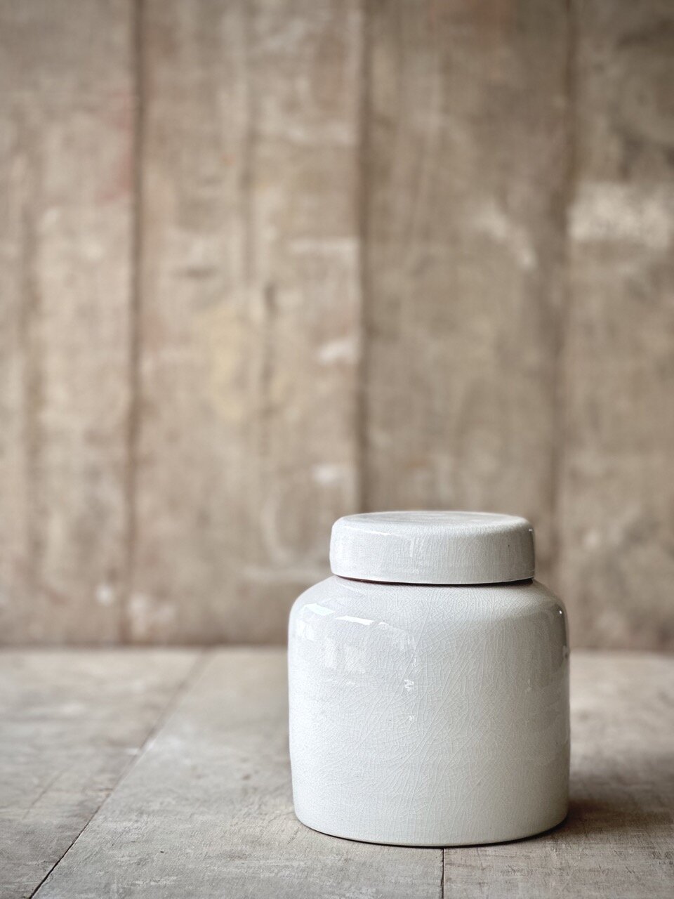 BONNE small jar with lid, off white crackle glazed