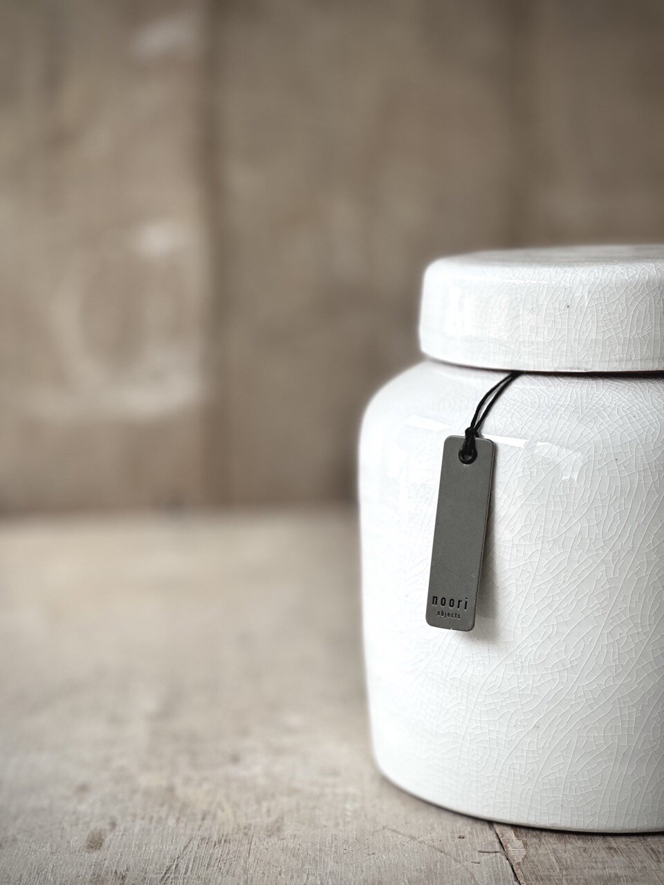 BONNE small jar with lid, off white crackle glazed