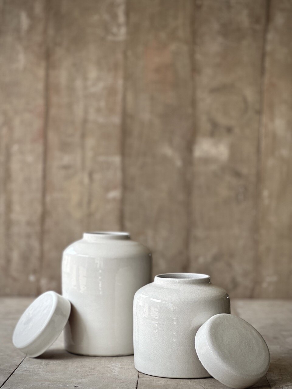 BONNE small jar with lid, off white crackle glazed