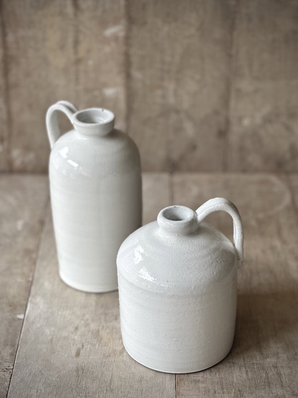 LUC bottle vase with handle, off white crackle glazed