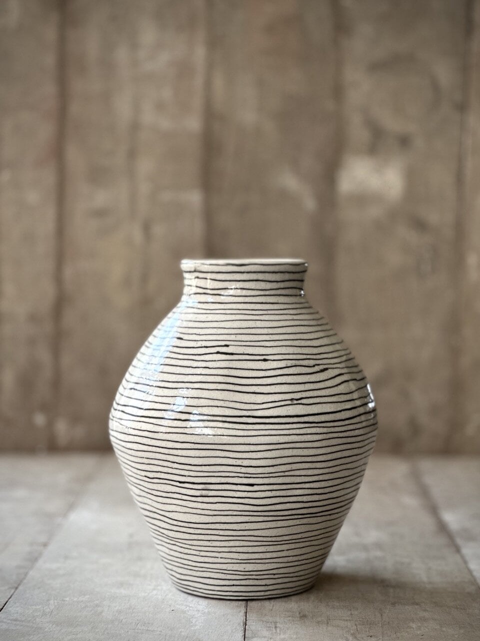 OBLE big vase, white with black horizontal stripes glazed