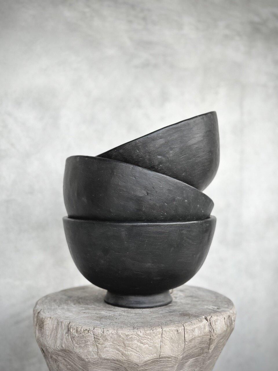 DALLAS bowl, black antqiue