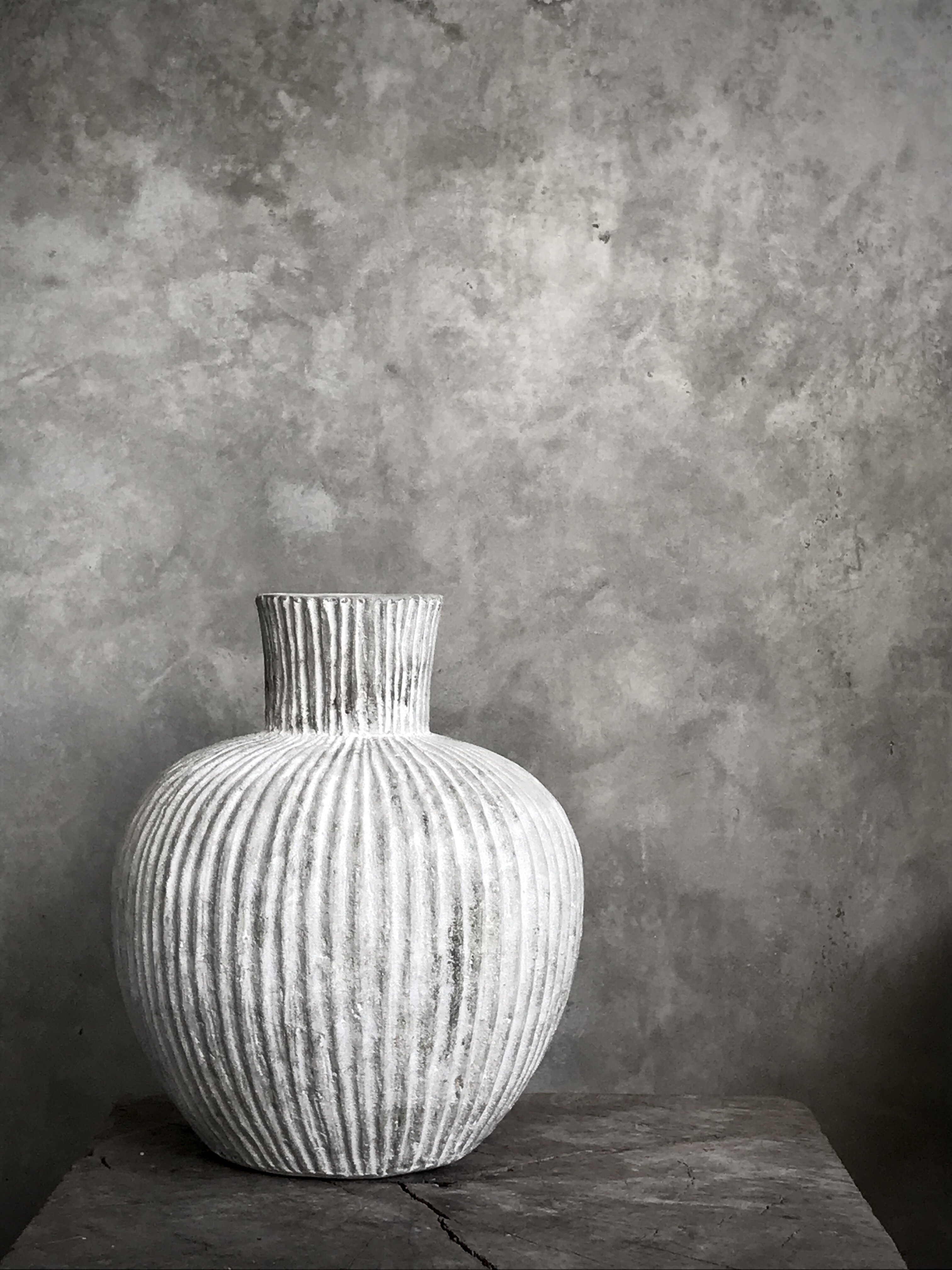 DAWA vase, dirty white