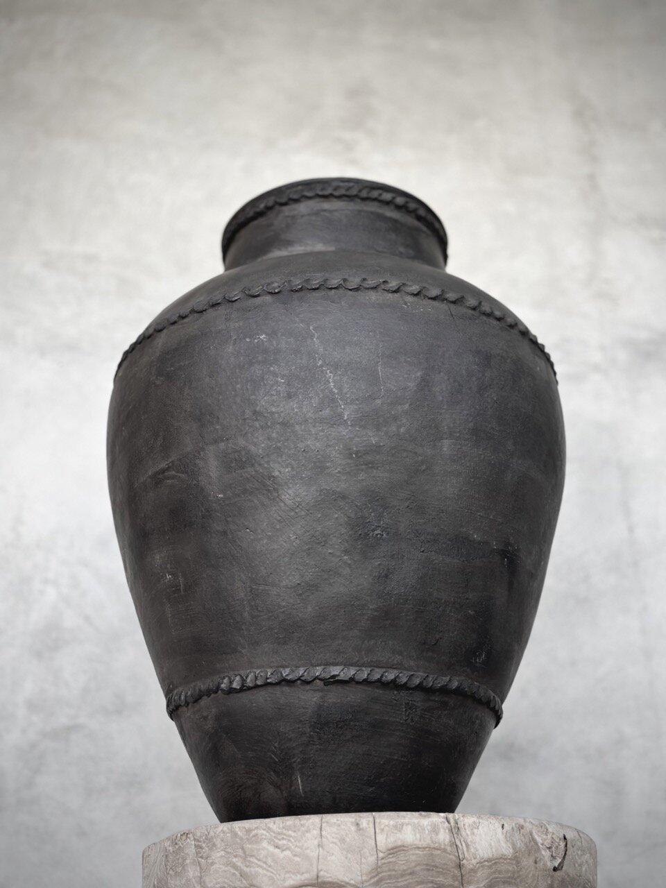 ULUNG - L -  large pot, black brown