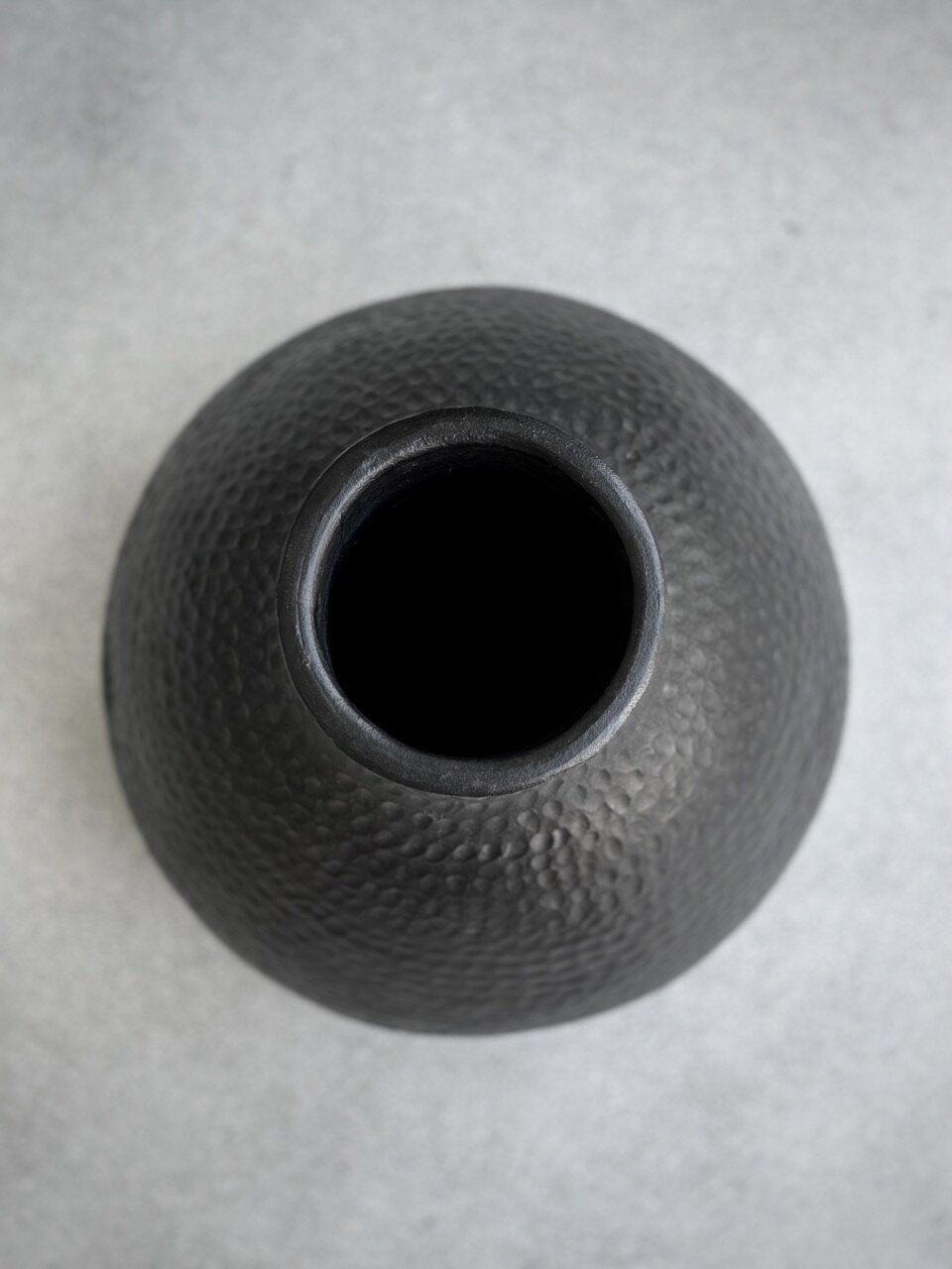 YAMA vase, black antique