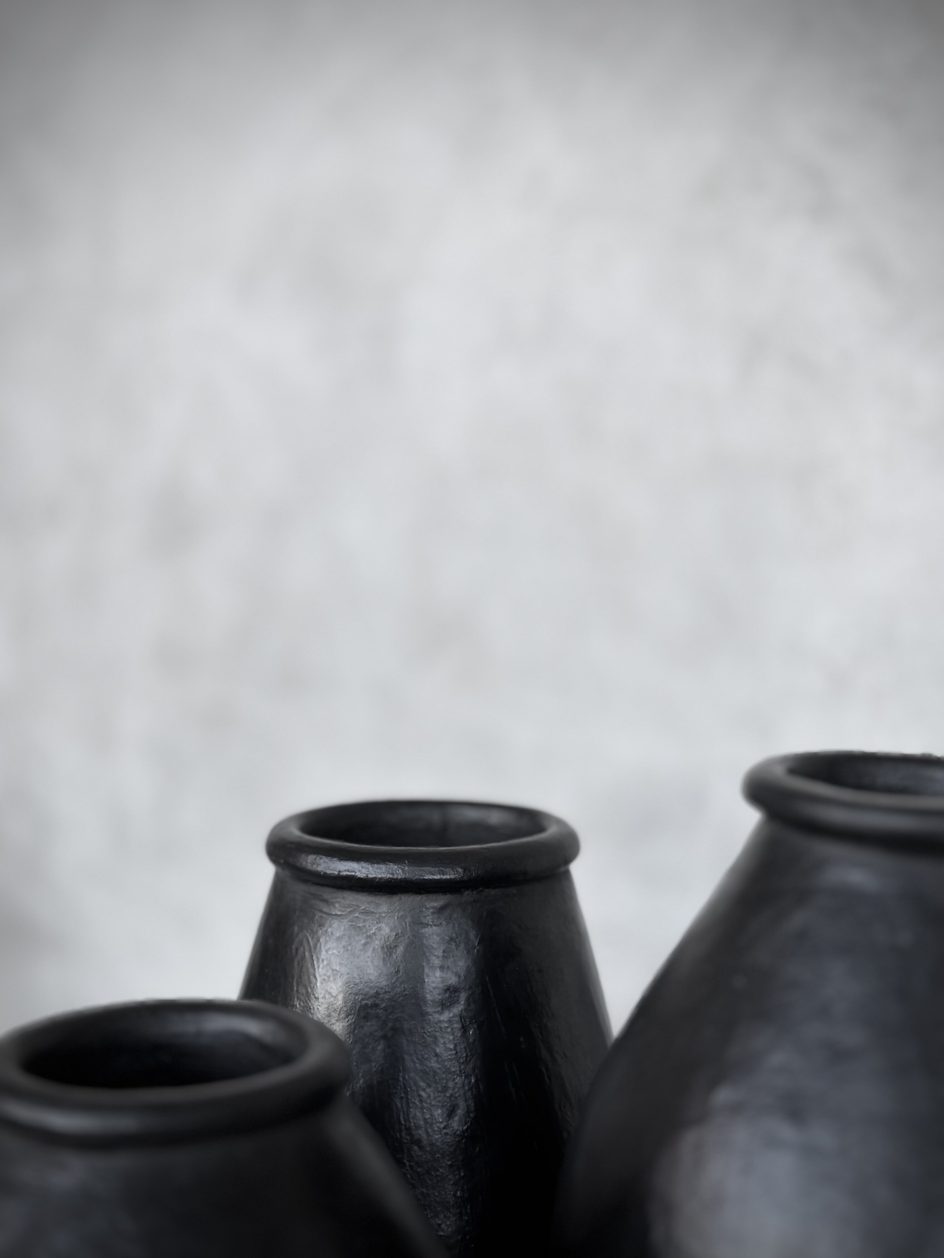 DONO vase large, black antique