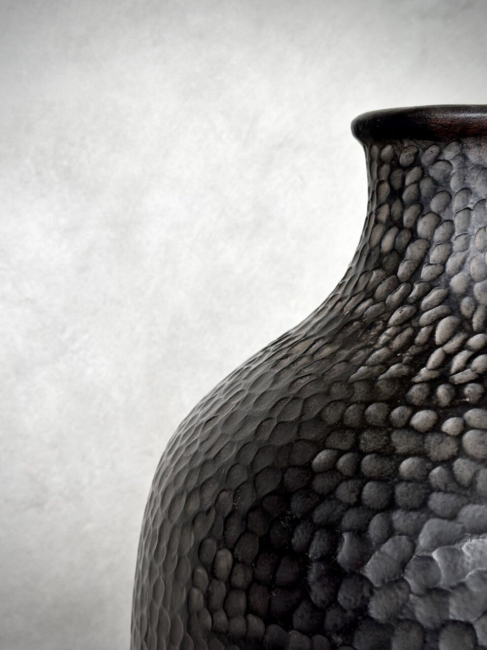 YOMO bottle vase, black antique