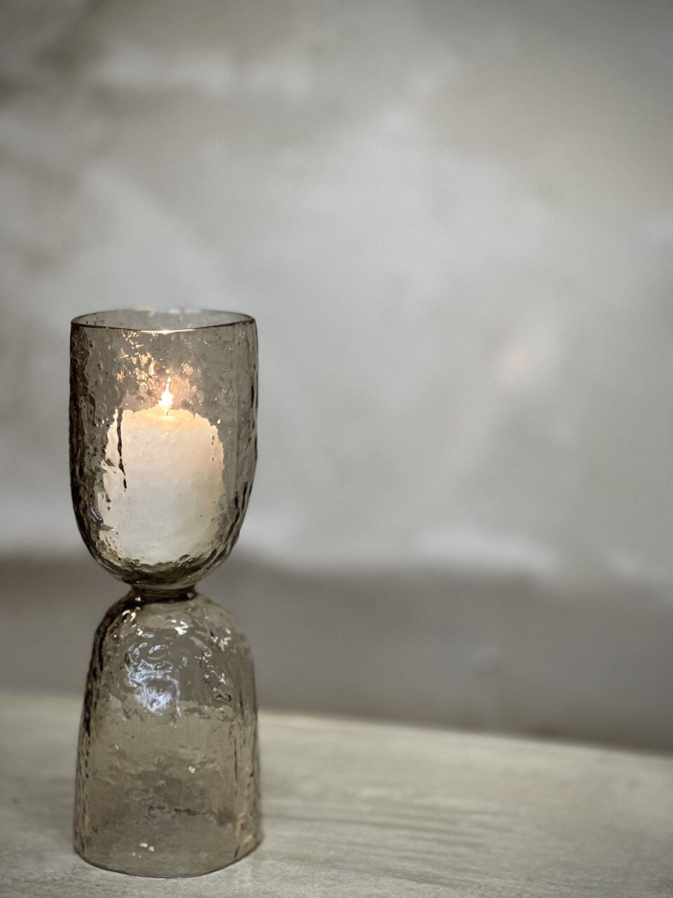 MOYO glass vase / candle holder, light smoke