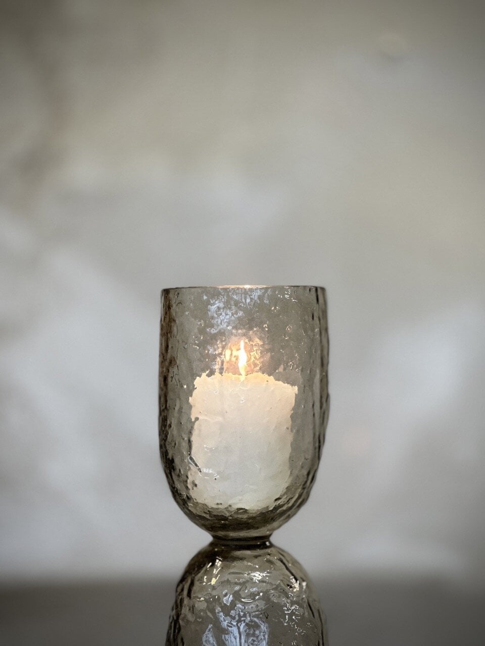 MOYO glass vase / candle holder, light smoke