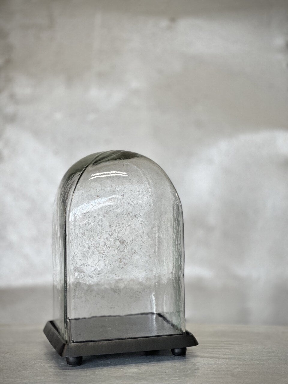ZAC square glass dome with black base