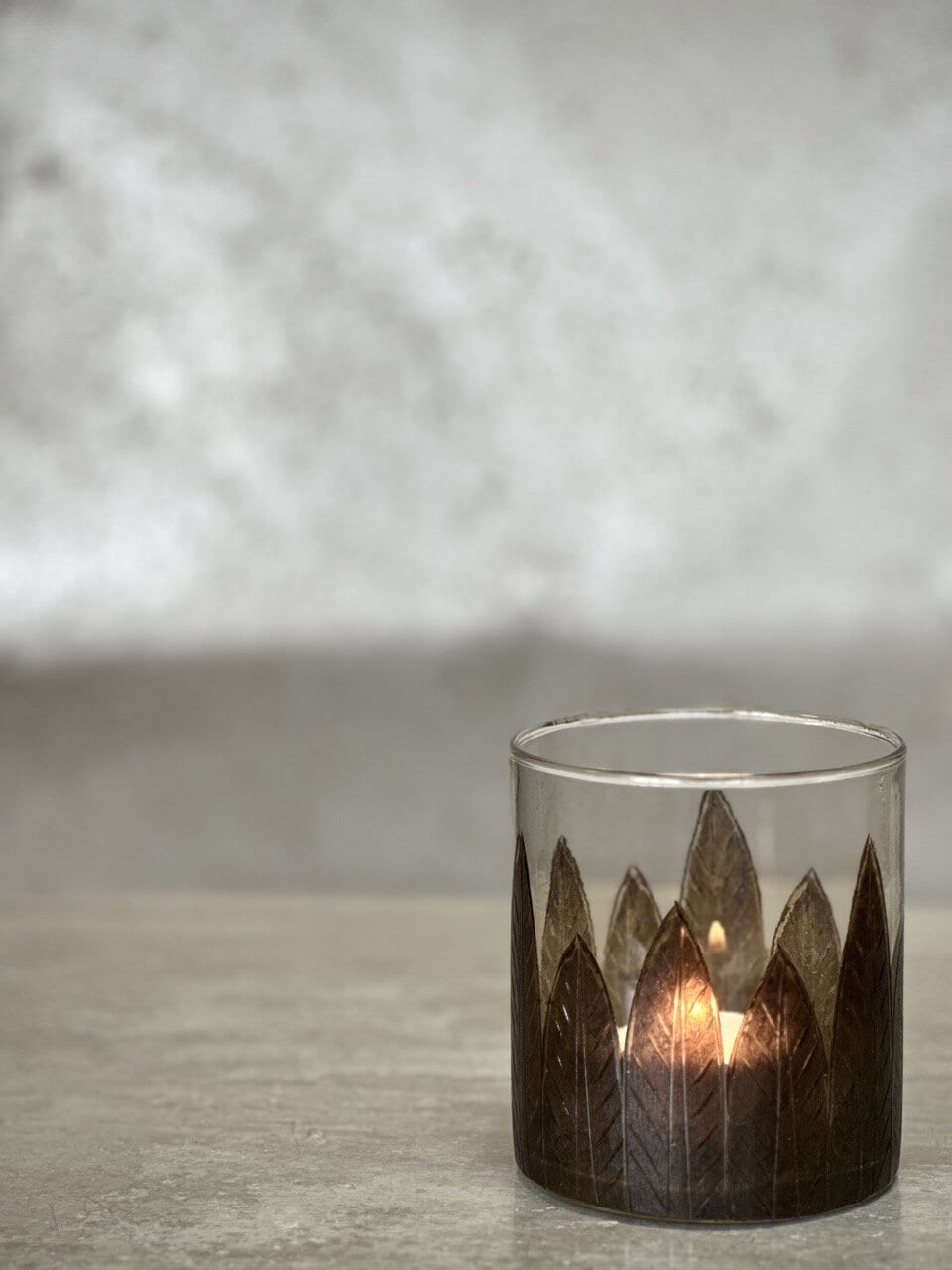 TODO small tea light holder with leaf, clear glass