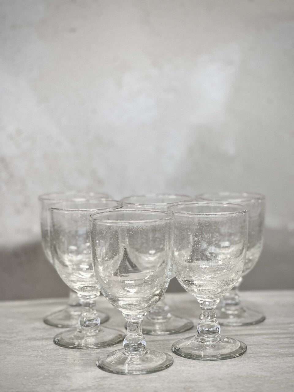 NARA wine glass, clear bubble glass