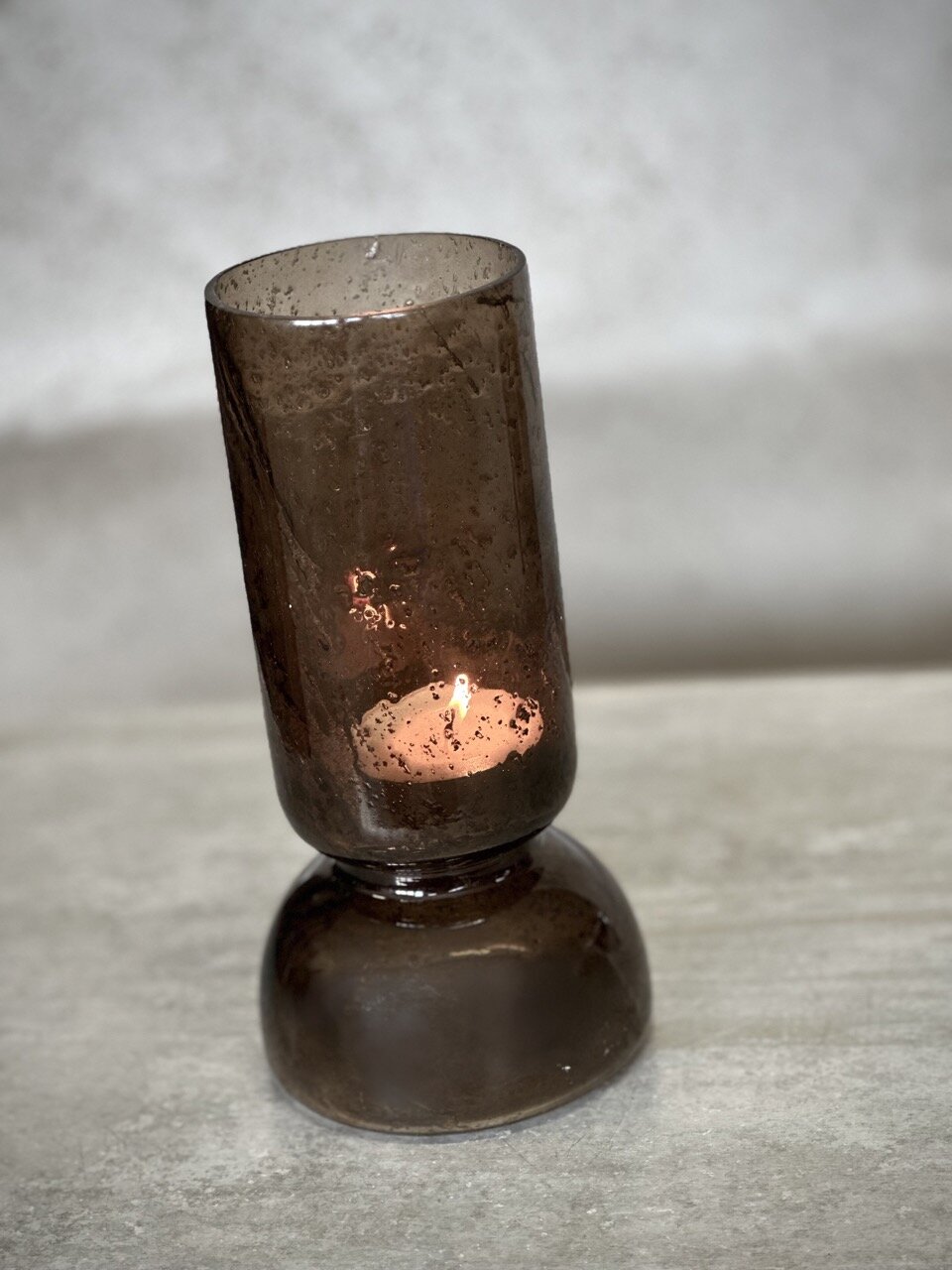 BONDO small glass vase / candle holder, smoke colour with stone finish