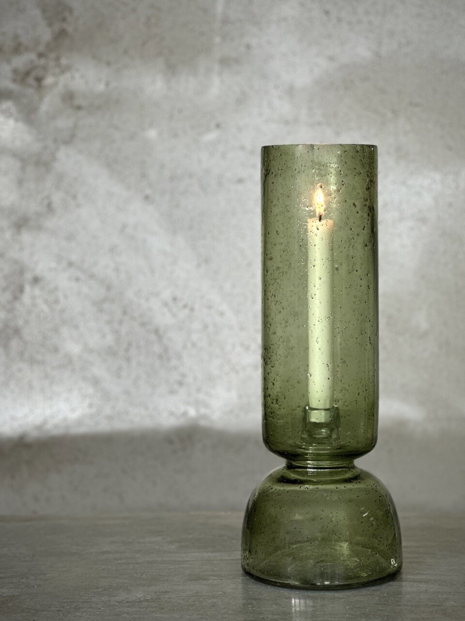BONDO large glass vase / candle holder, light green with stone finish