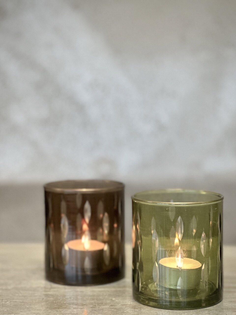 HOLLO tea light candle holder, light green with cutting