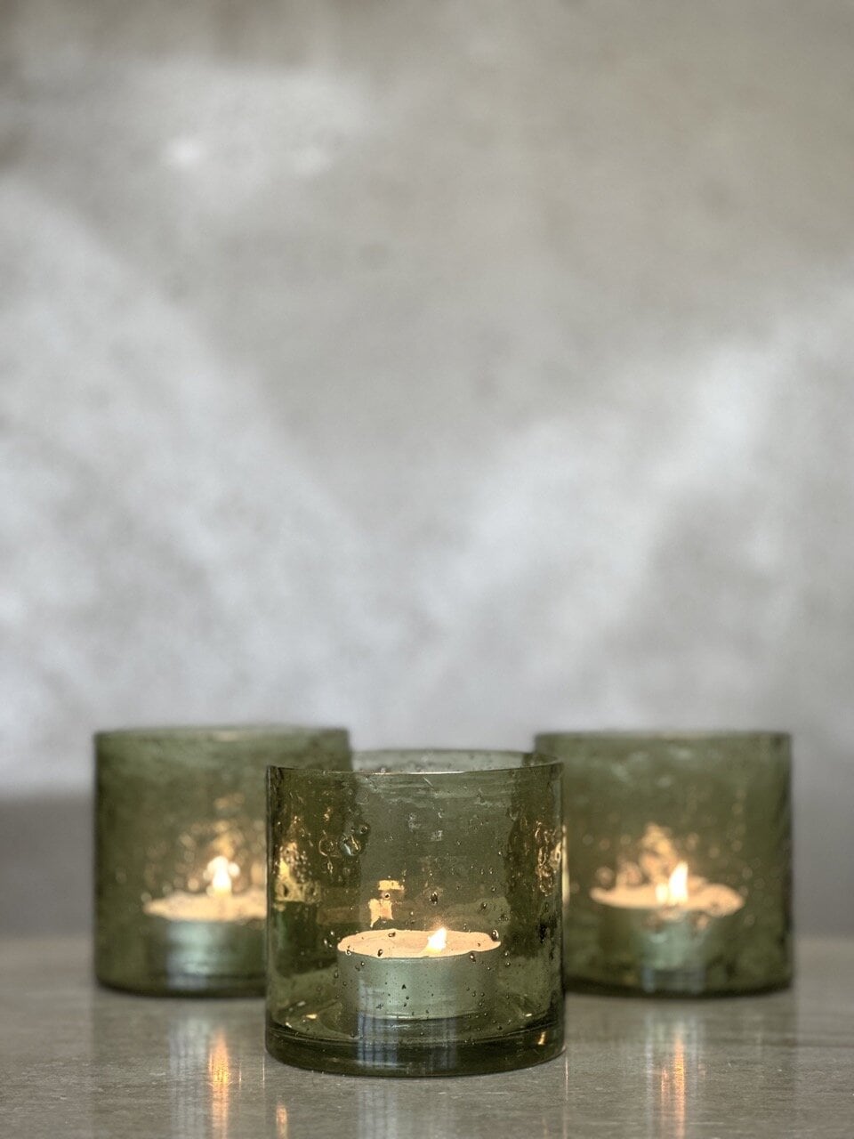 MARI small tea light candle holder, light green with stone finish