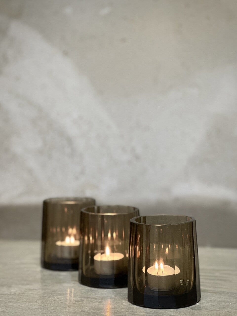 PIDO small tea light candle holder, light smoke colour