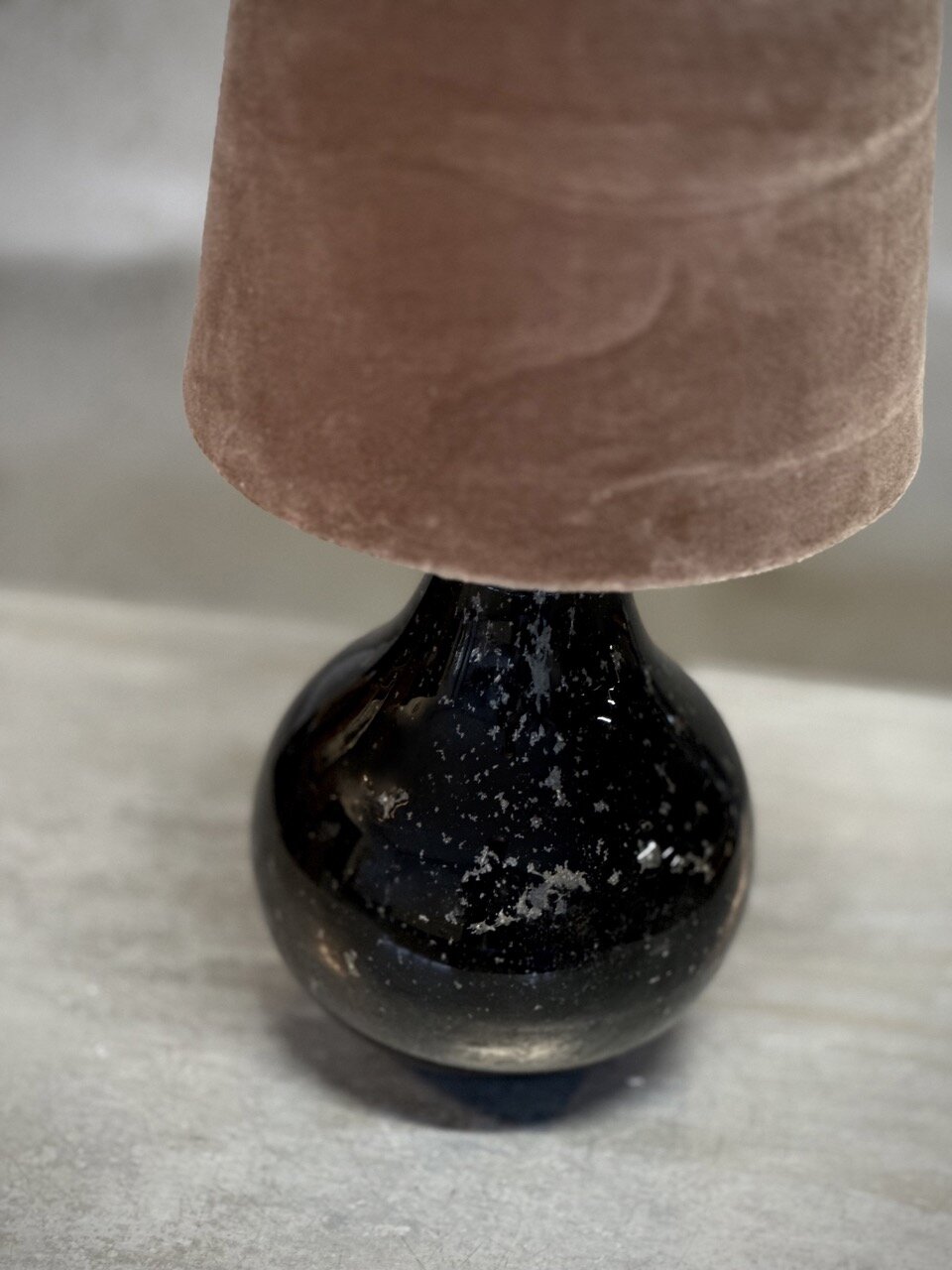 CIMO glass table lamp with shade, black bubble glass with beige velvet shade