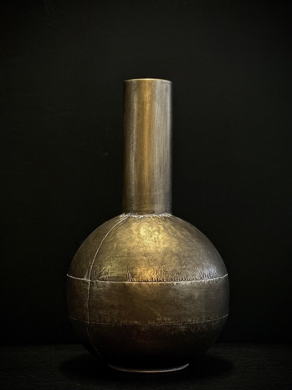 HUDSON large vase, antique gold