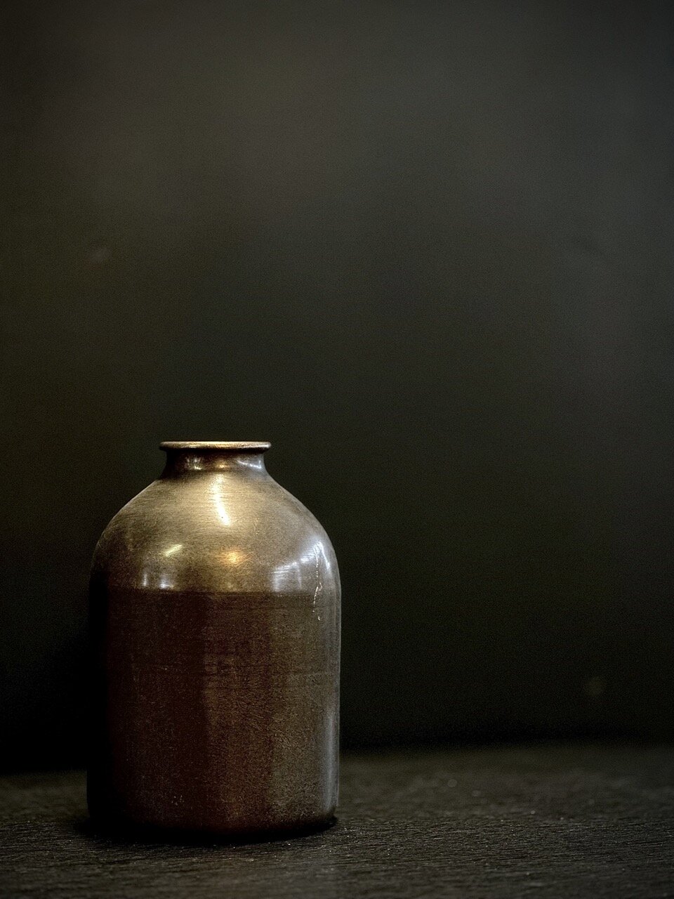 DANON vase, antique brown