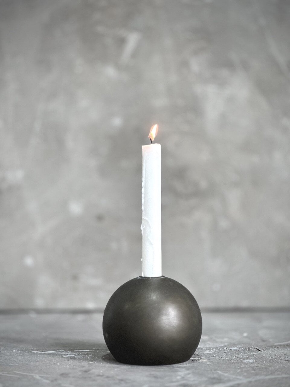 PALLO round candle holder, antique