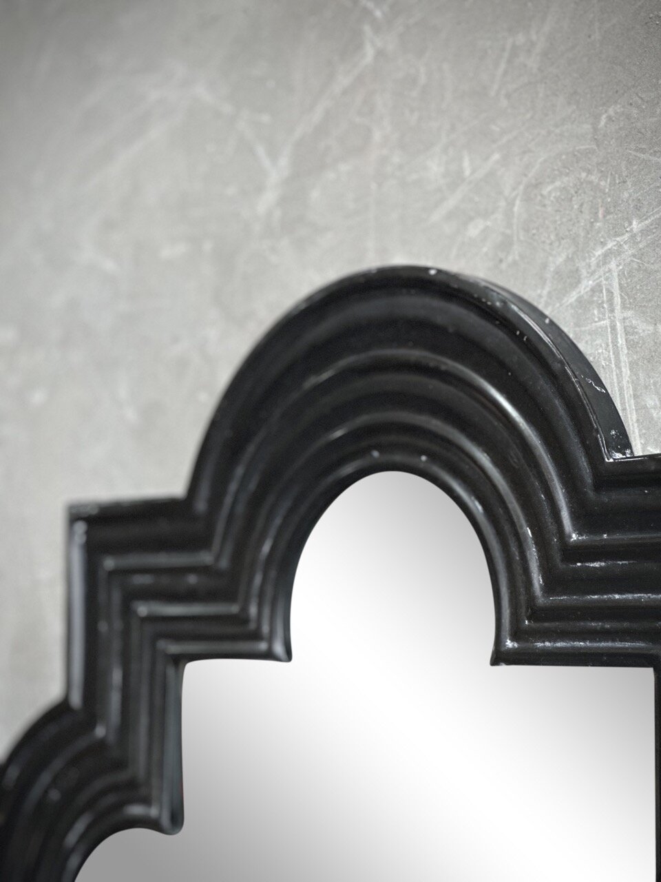 CALO metal mirror, antique black