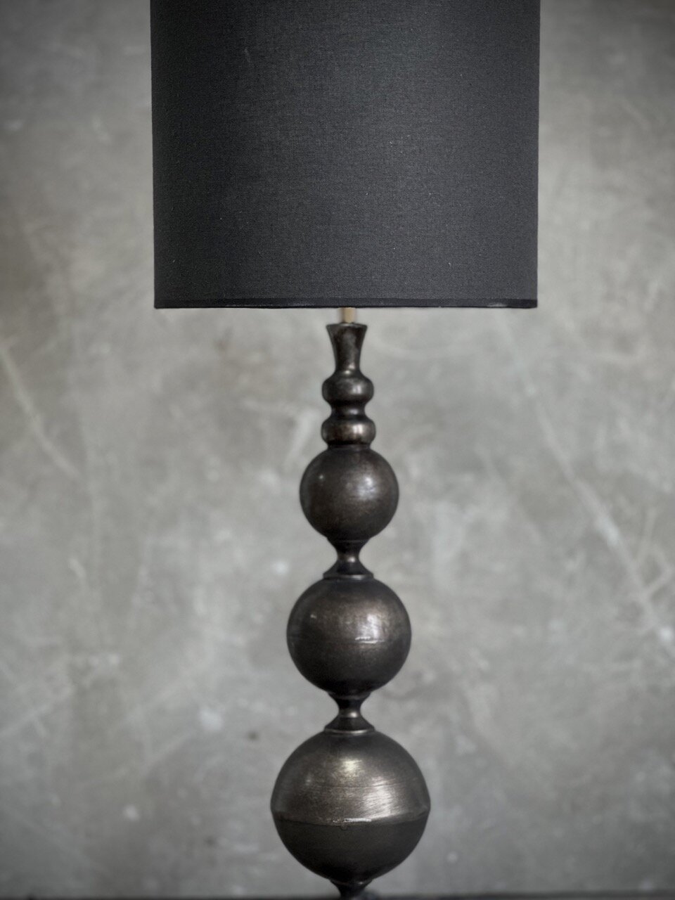 GONG metal lamp with black cotton shade, antique brown
