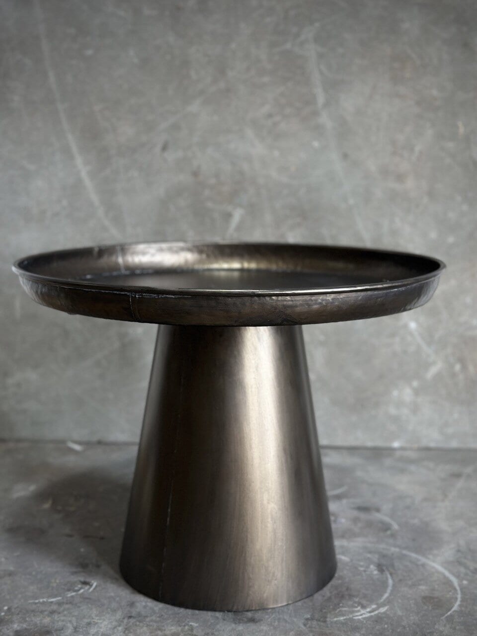 MONZON round coffee table, antique brass