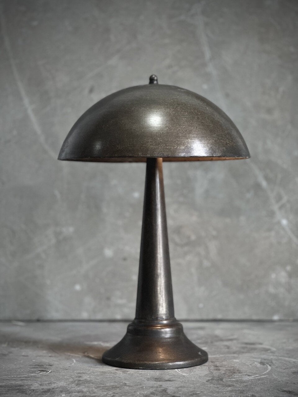 MOGU metal lamp with metal shade, antique brown