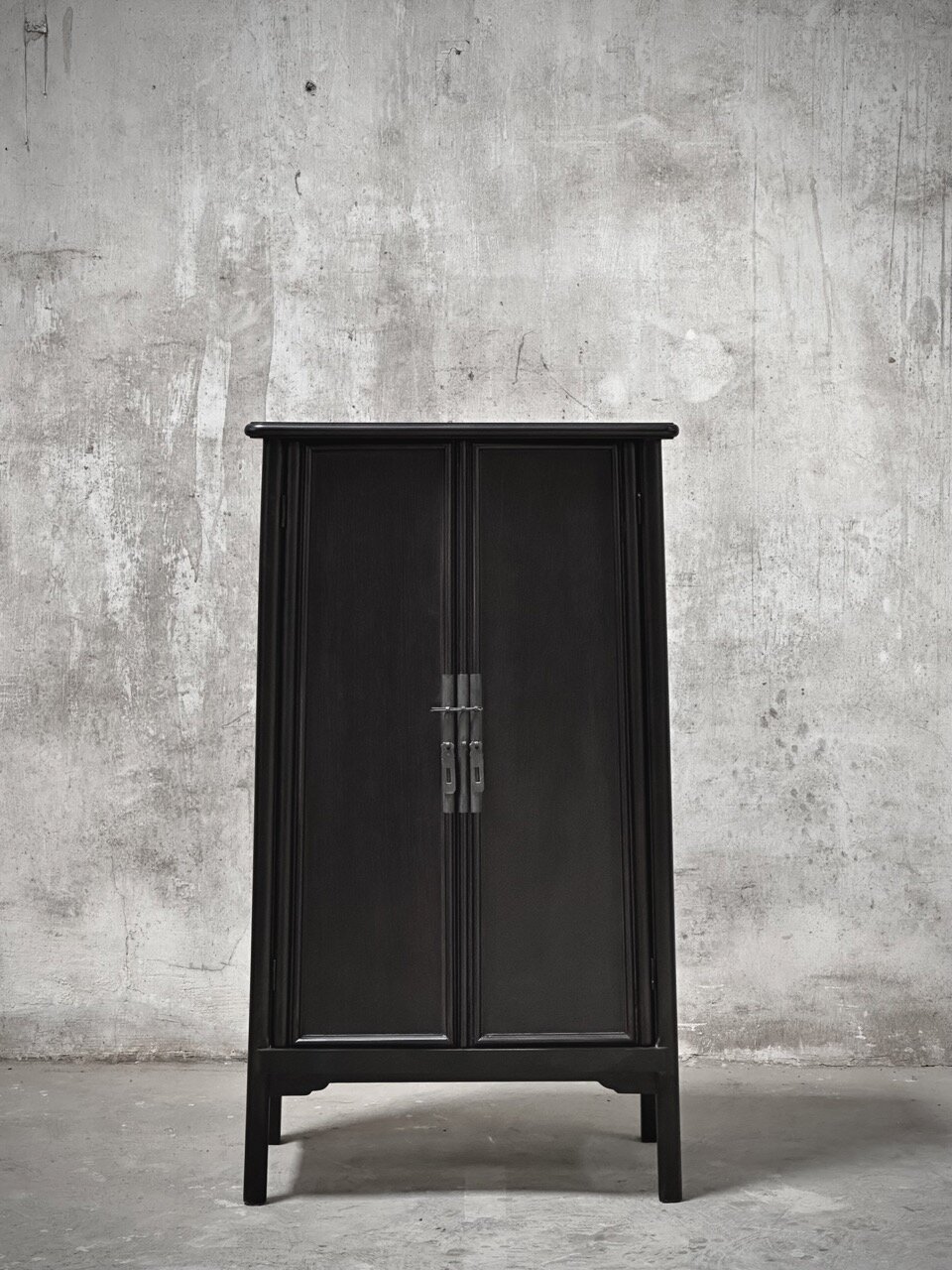 FONG small cabinet, china black