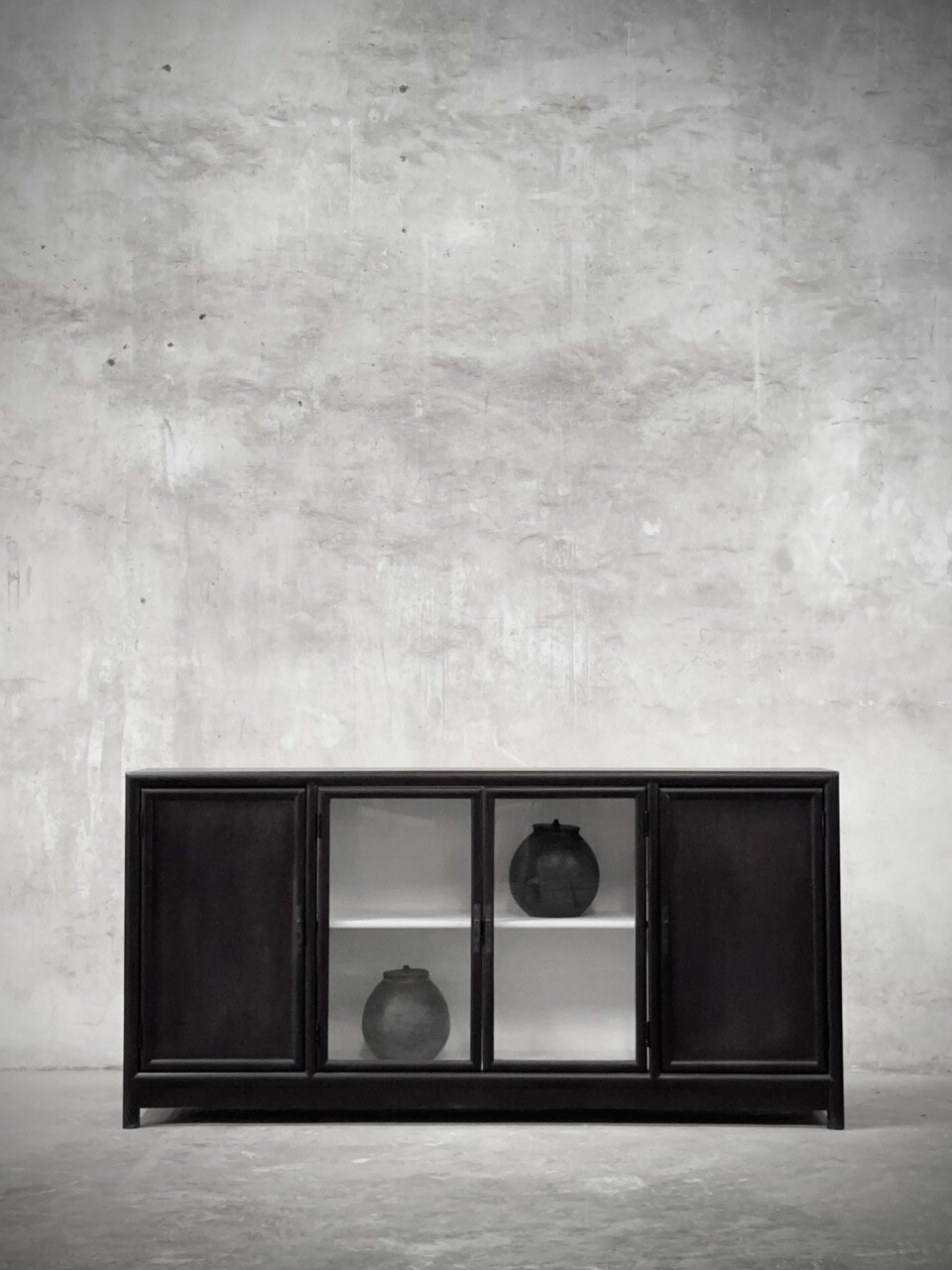 ZHANG sidetable-cabinet, china black & vintage white