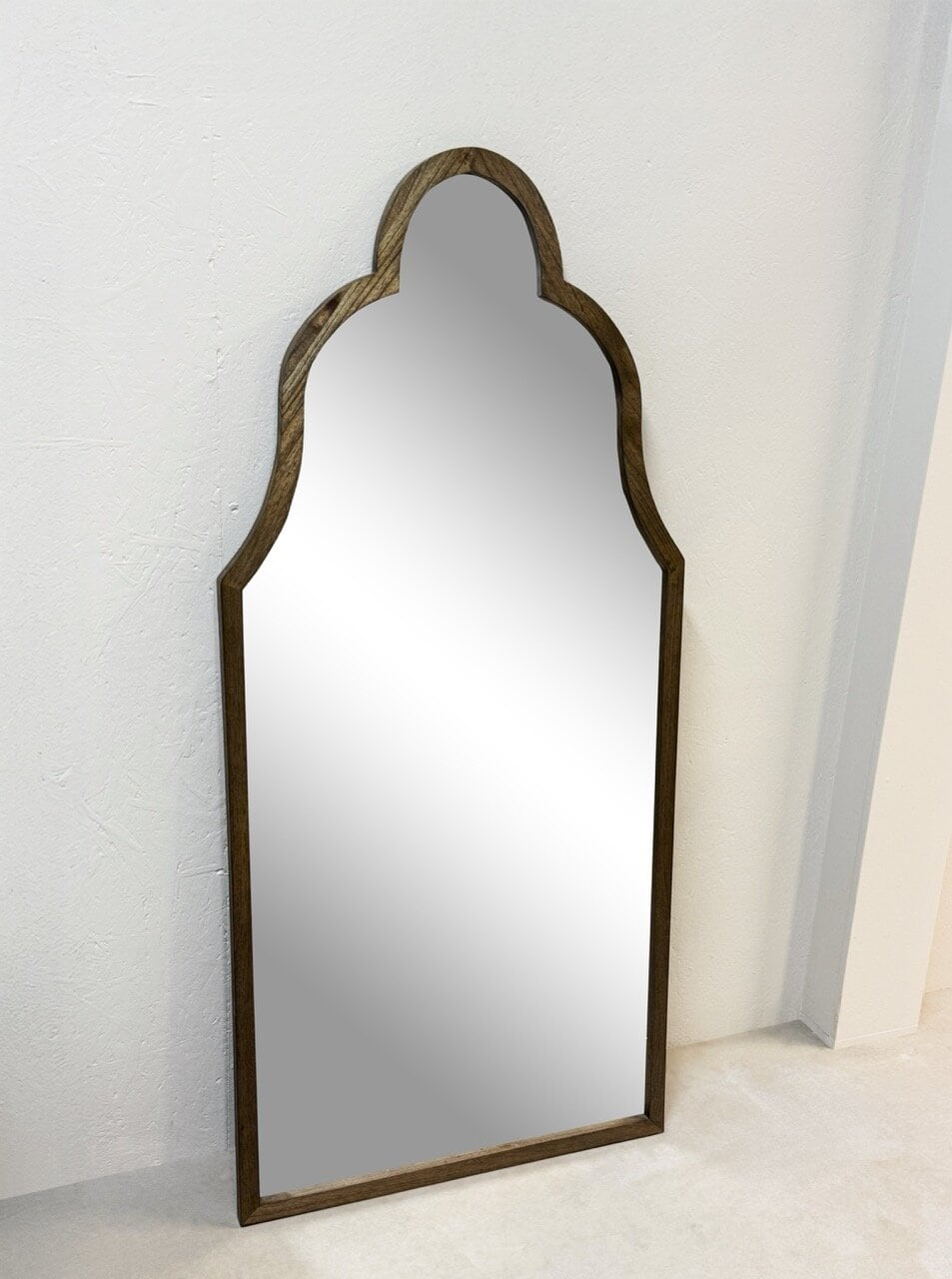 RAJA mirror, ash mindi