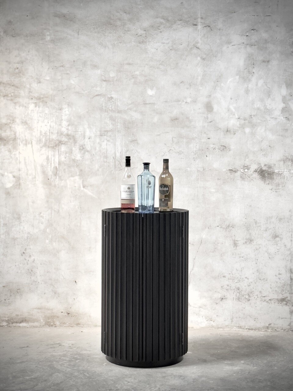 SAVOY round bar/sidetable, black
