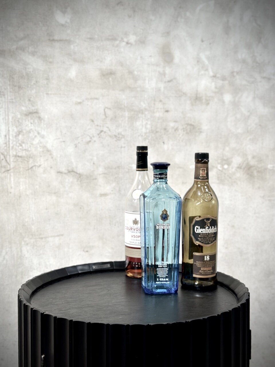 SAVOY round bar/sidetable, black