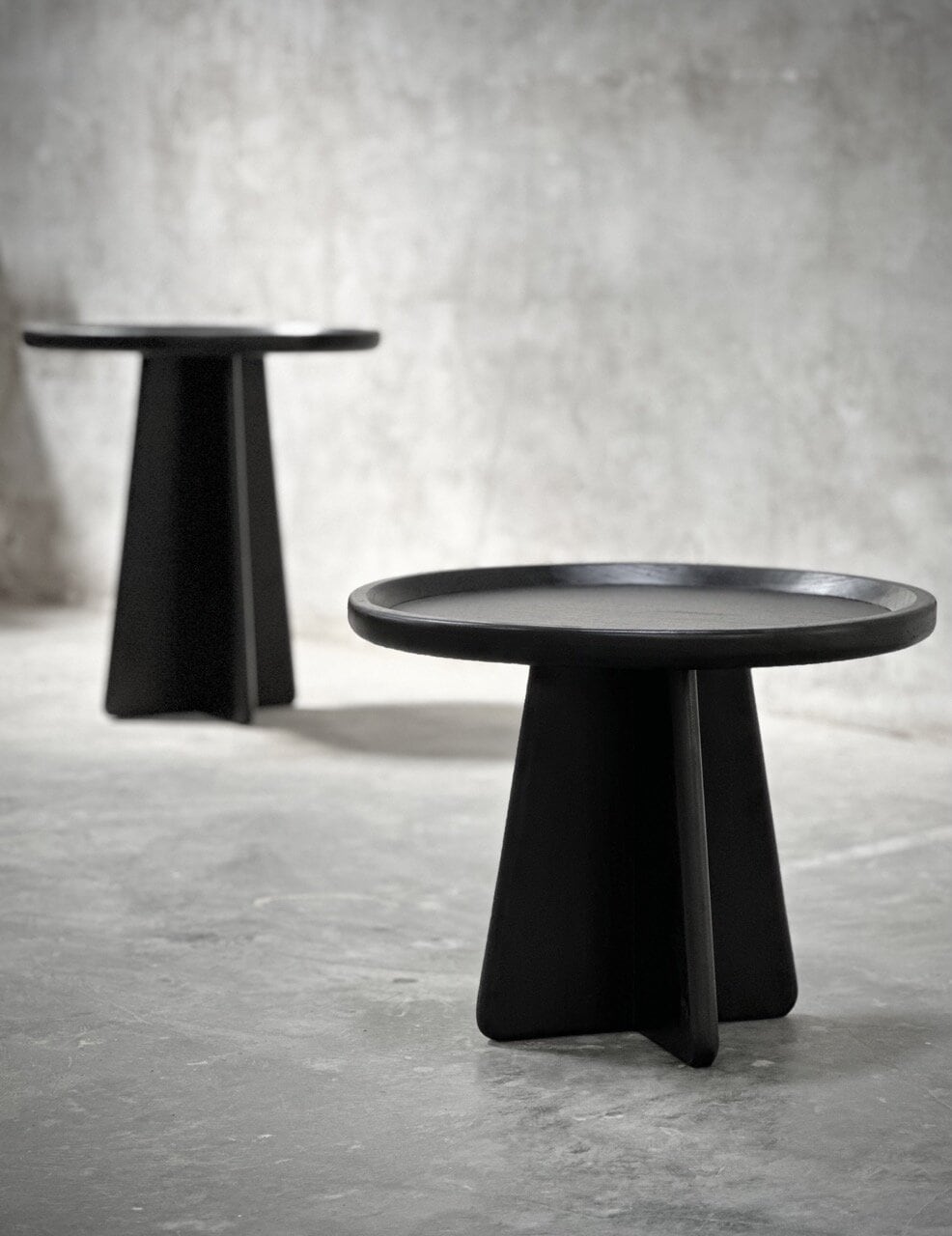 SOGO small round coffee table, black