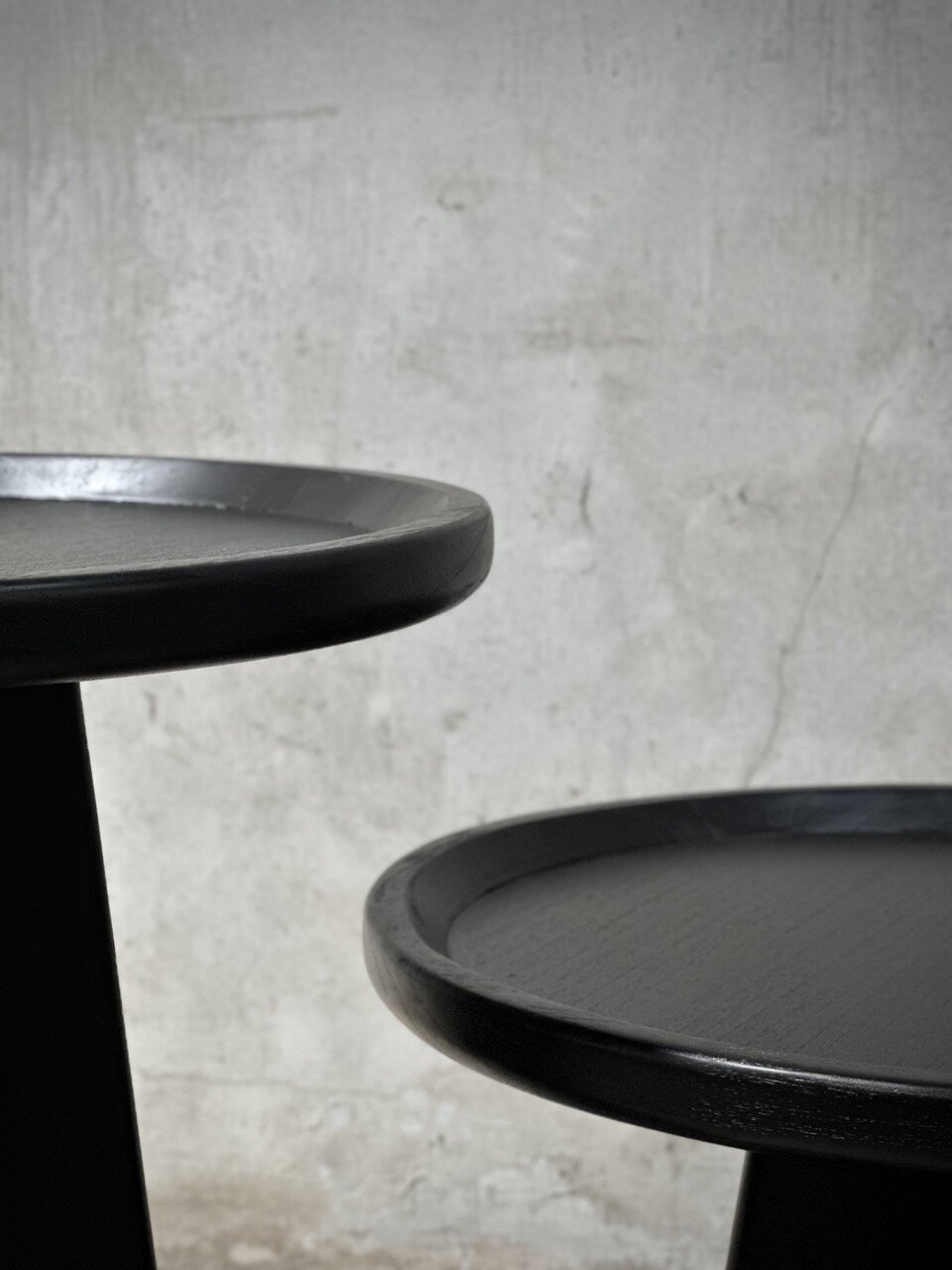 SOGO small round coffee table, black