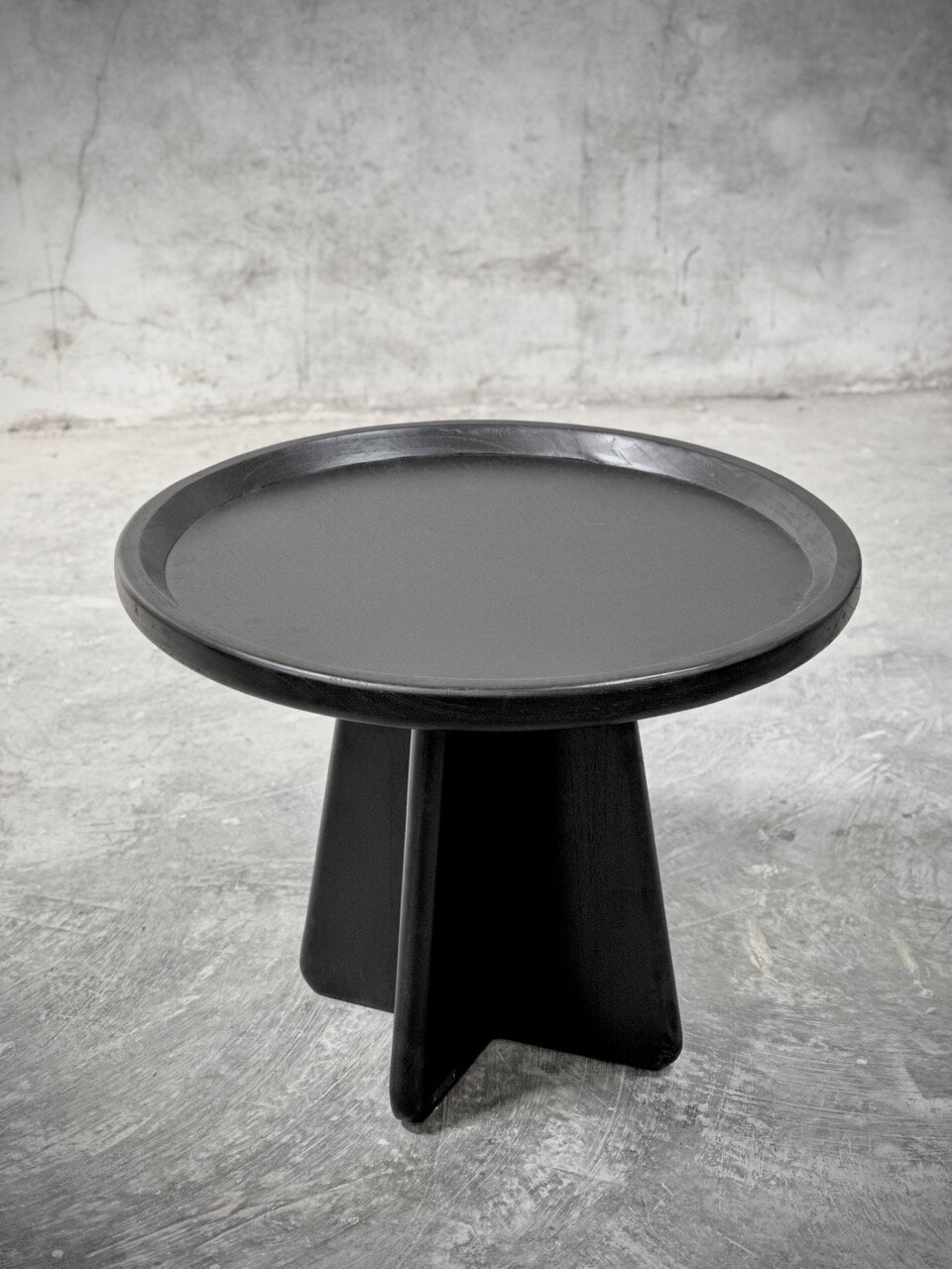 SOGO small round coffee table, black