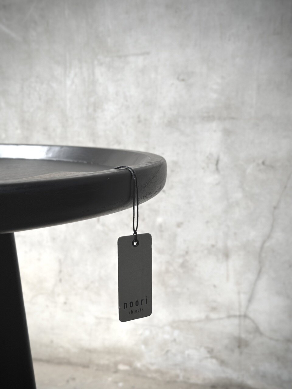 SOGO round coffee table, black