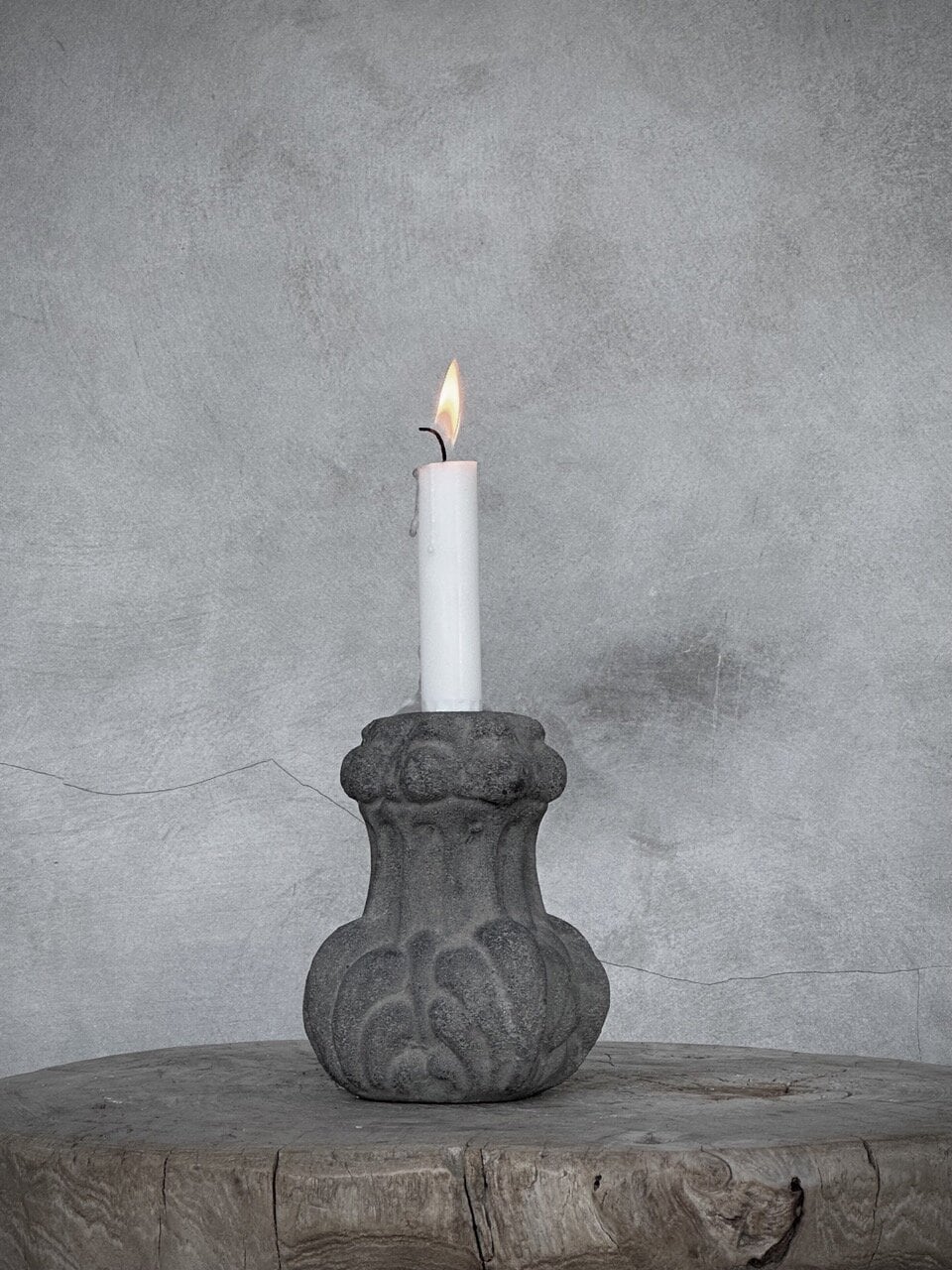 ZUKO stone candle holder, grey wash