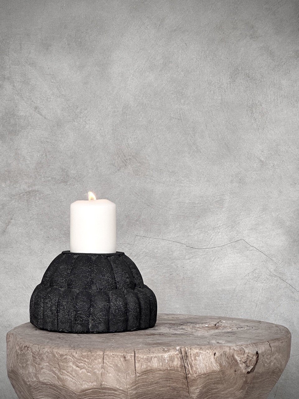 WATI stone candle holder large, black antique