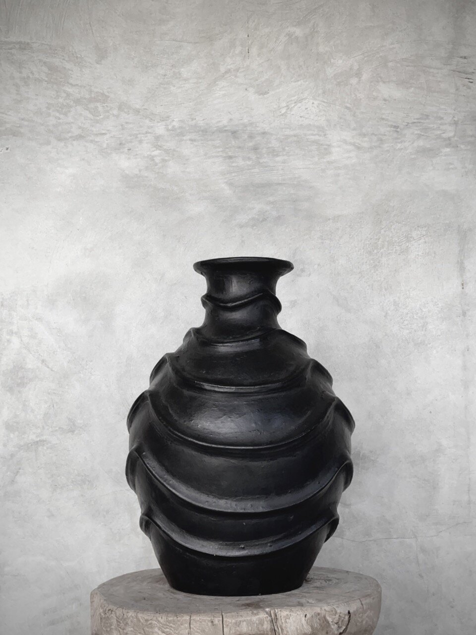 RIMBA vase, black antik