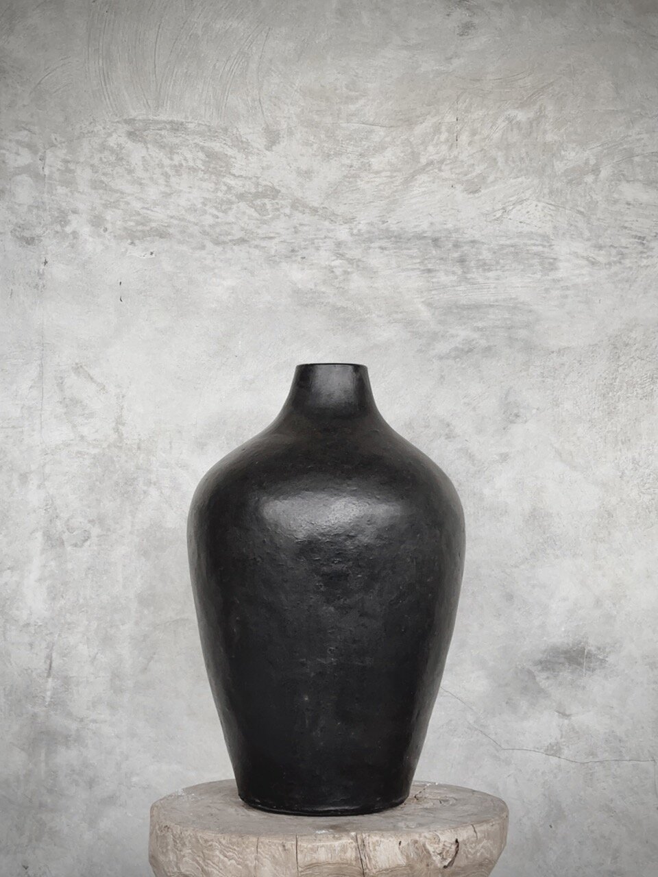 CITRA vase, black antique