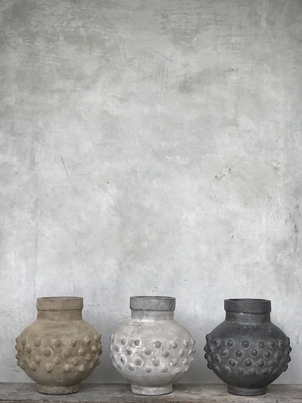NAGA vase dots, black antique